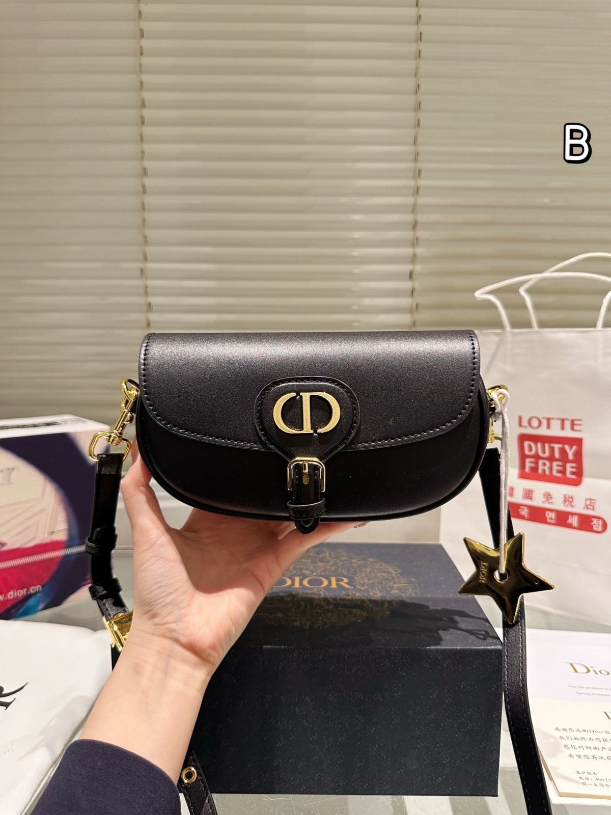 今日特価】Dior Bobby New Mini Bag / ディオール ボビー ニュー