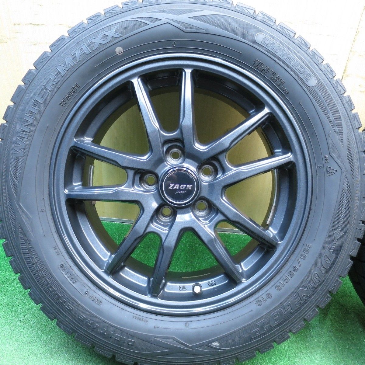 65R15 スタッドレス