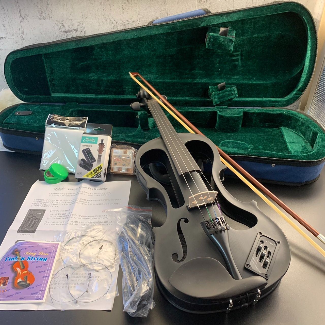 新年の贈り物 【中古美品】HALLSTATT エレキバイオリン CV-210E 新年の贈り物 【中古美品】HALLSTATT エレキバイオリン CV-210E