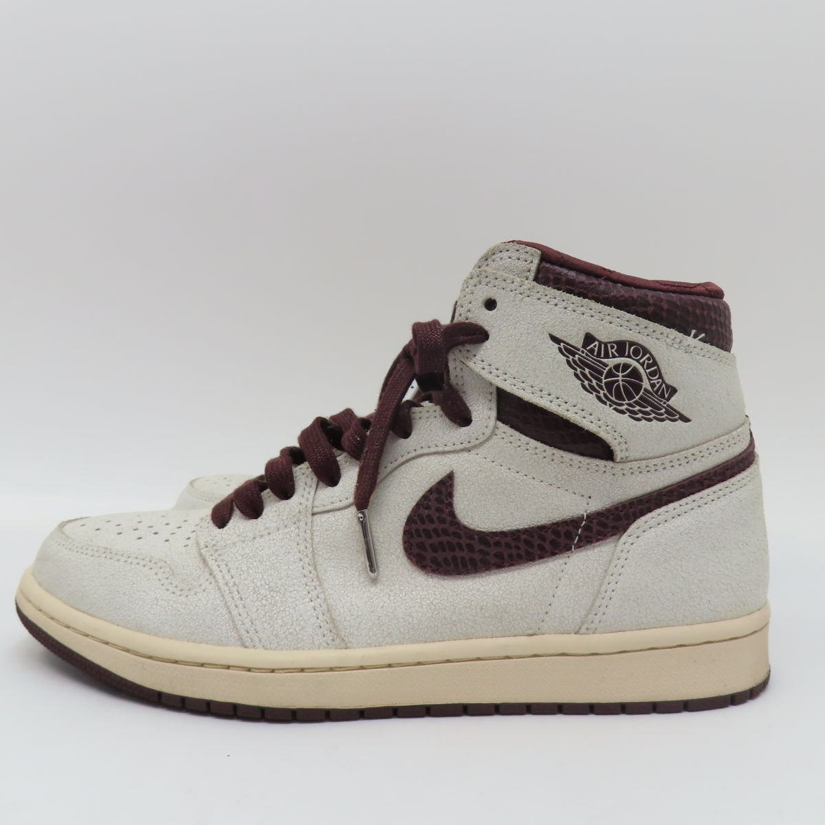 A Ma Maniere × NIKE ア マ マニエール ナイキ AIR JORDAN 1 RETRO 