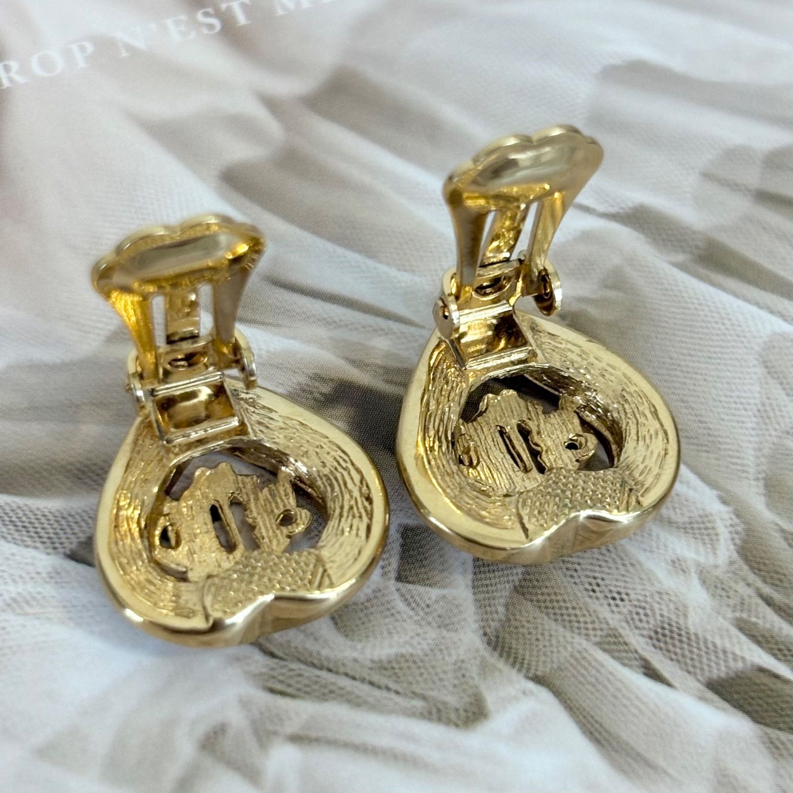 Christian Dior ヴィンテージ ピアス イヤリング ウクライナ 