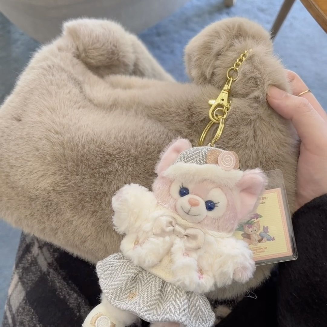 上海 ディズニー リーナベル ぬいぐるみバッジ - メルカリ 上海 ディズニー リーナベル ぬいぐるみバッジ - メルカリ