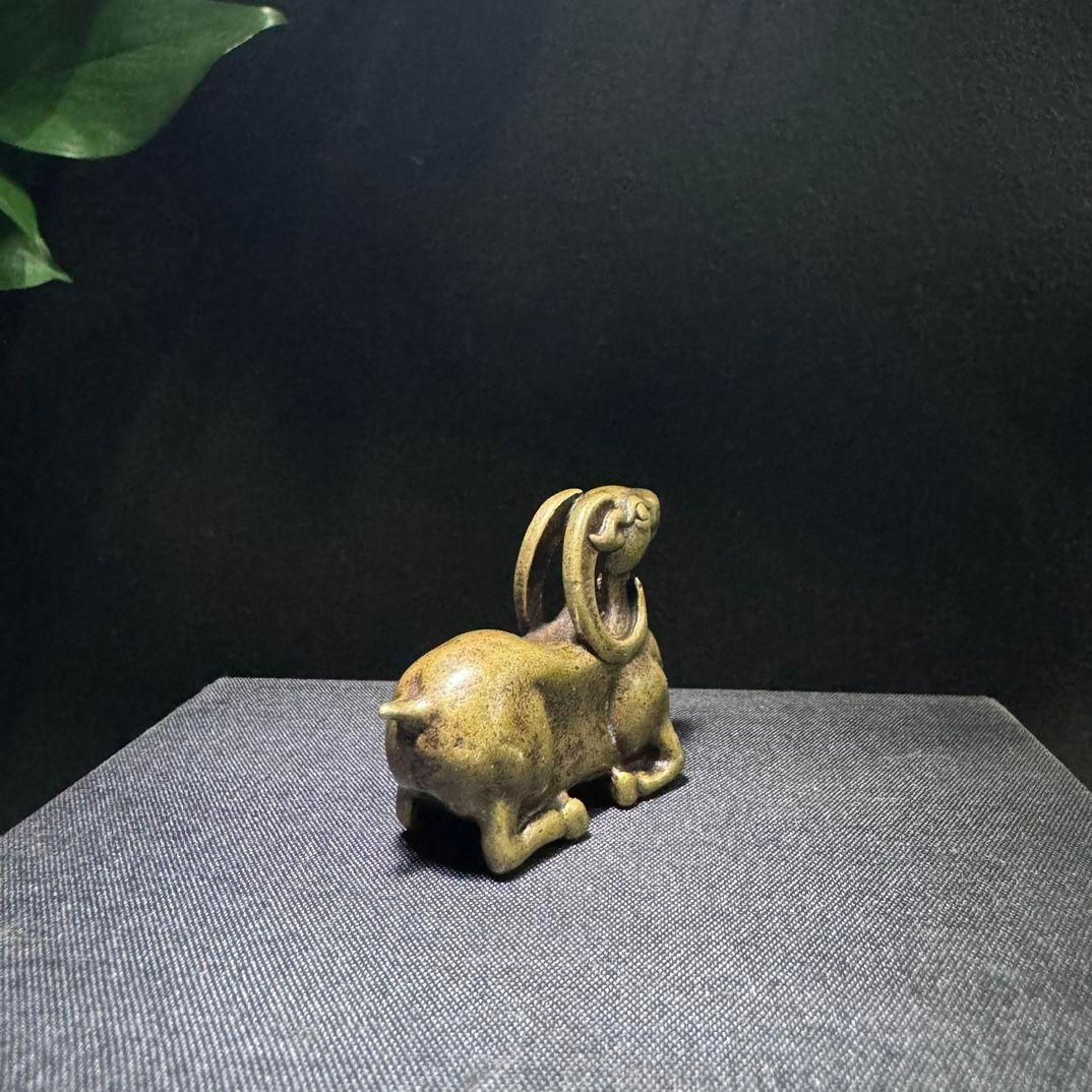【スーパーセール】 書道具 筆置 筆立 置物 山羊 銅細工 文房具 美術 工芸品 装飾品 工芸品