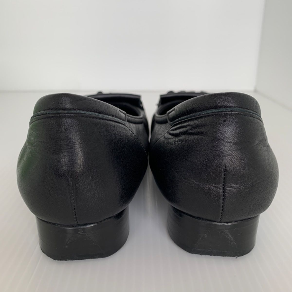 【美品 MIHAMA】パンプス 黒 フラット フリンジ チェーン 晴雨兼用 MIHAMA ミハマ フラットシューズ パンプス 24.5cm ブラック 黒