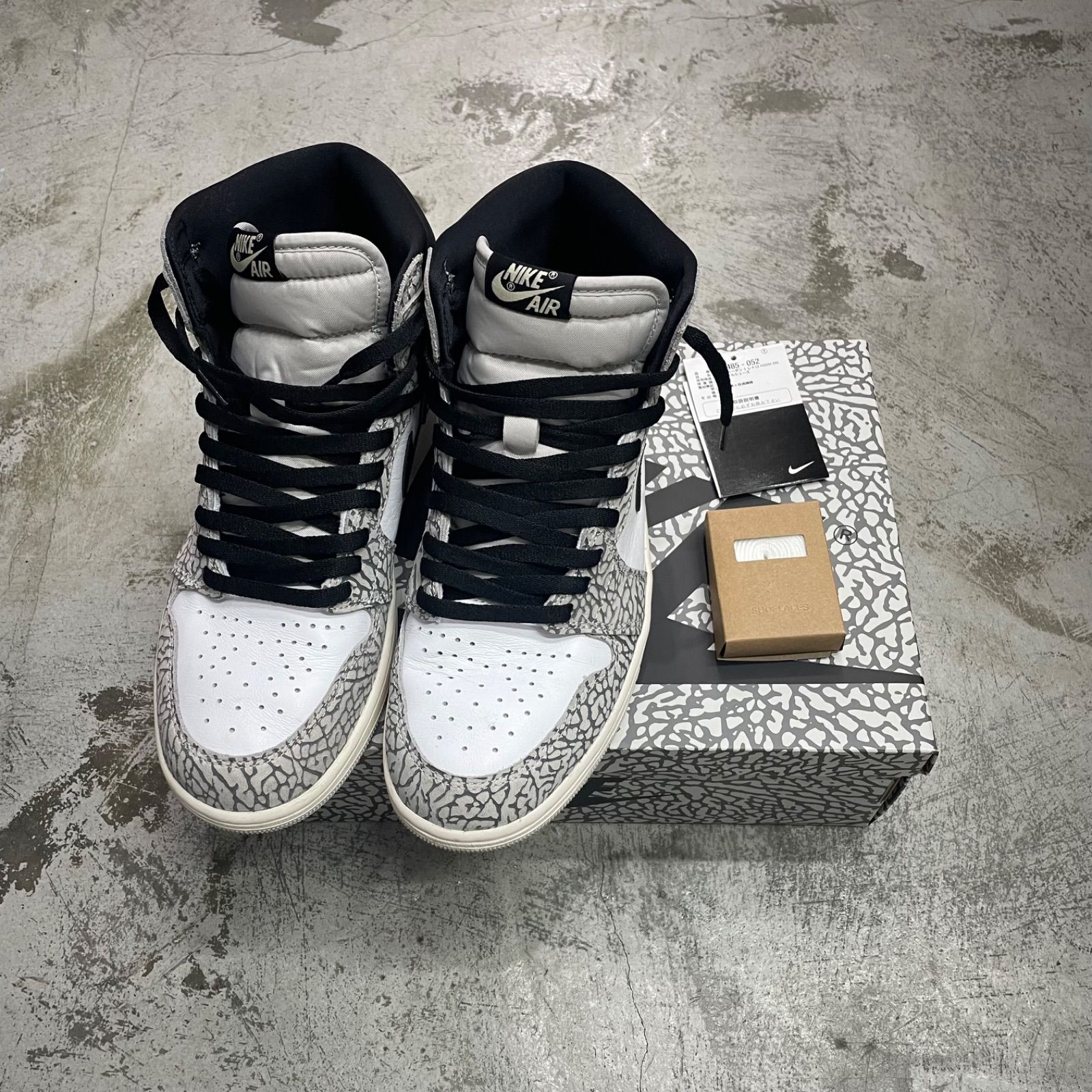 国内正規 NIKE Air Jordan 1 High OG White Cement エアジョーダン1 