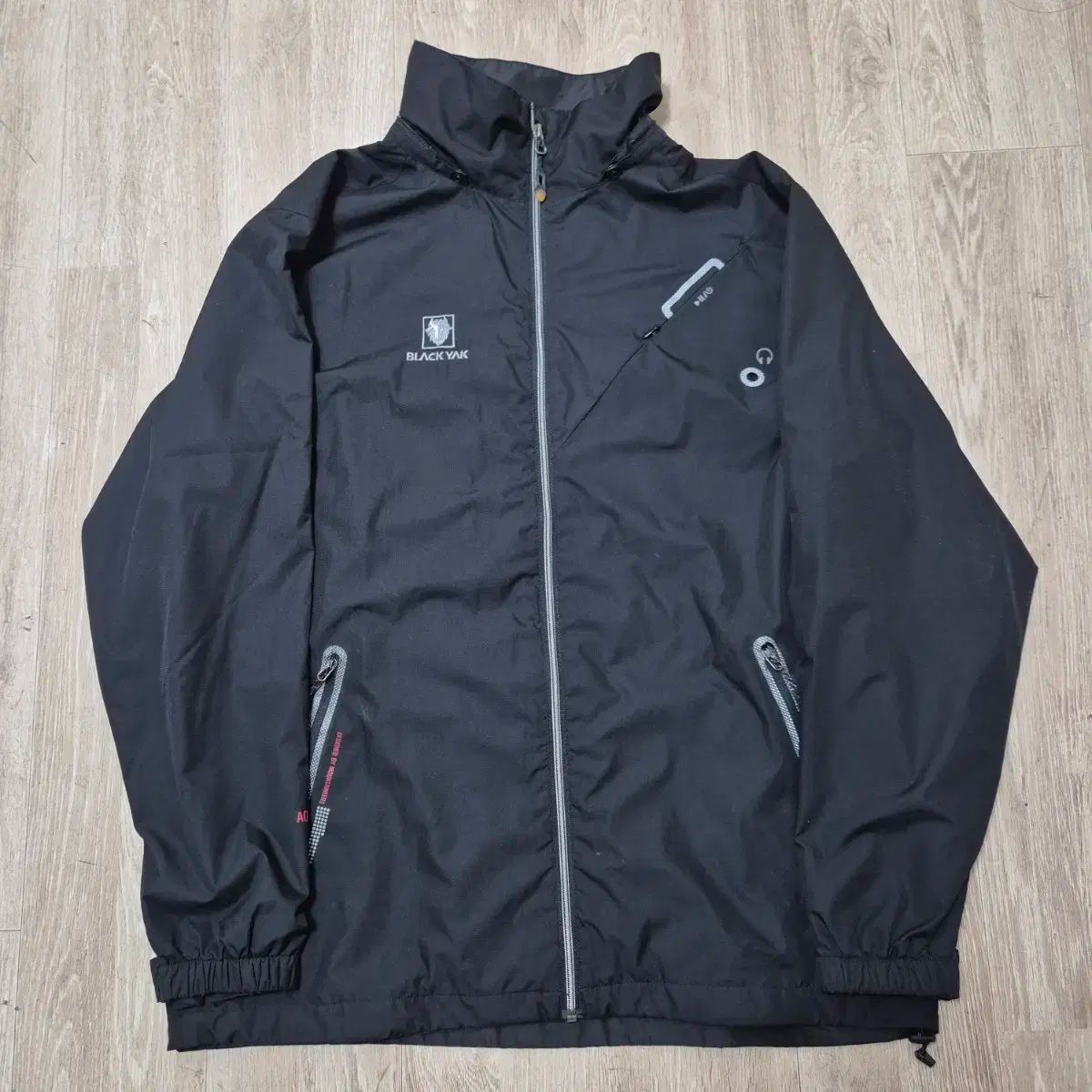 BLACK YAK(ブラックヤク) 割引 メンズ アクアシールド フード ウィンド