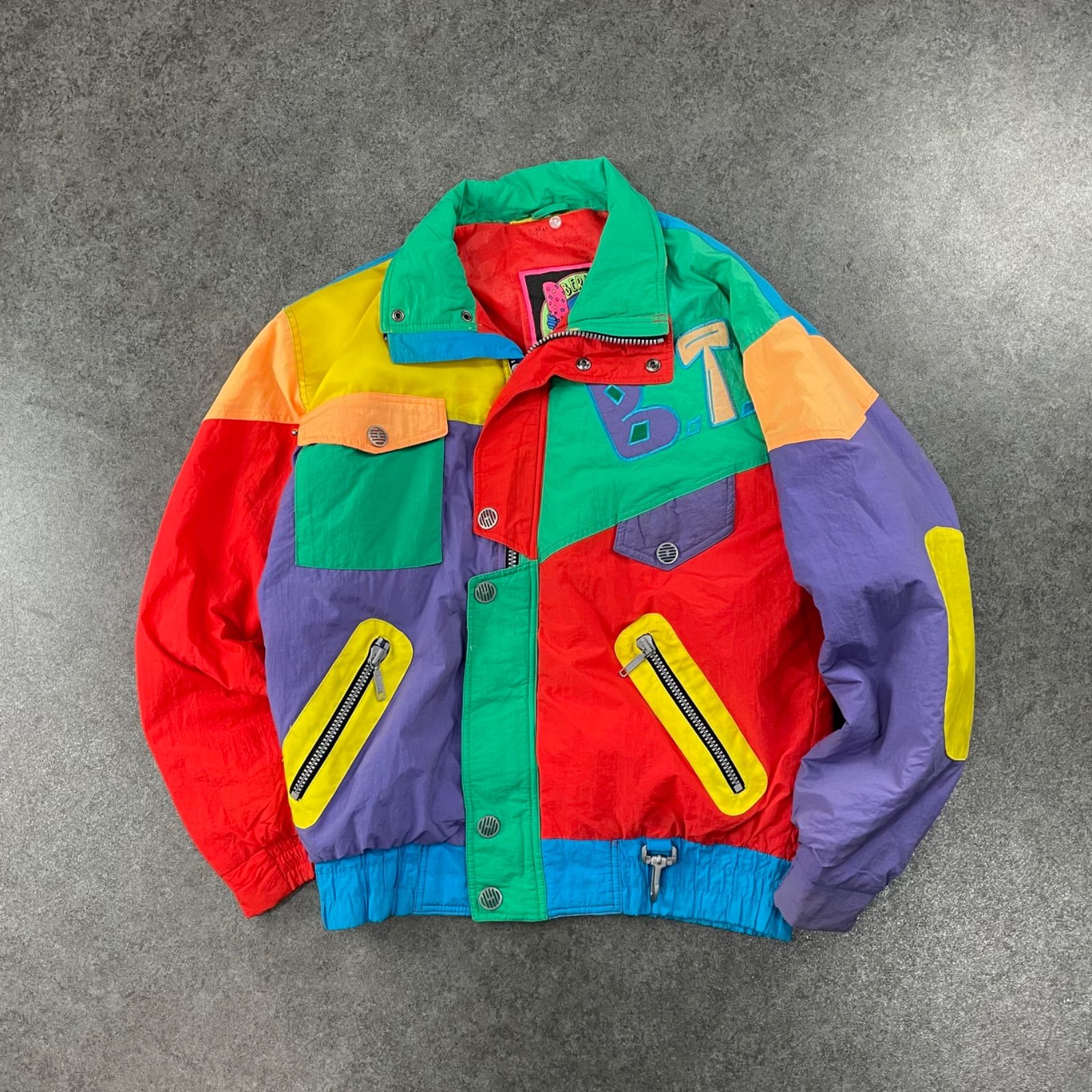 90s Vintage BUBBLE GUM BERMUDA TRIANGLE SNOW TEAM NYLON JACKET