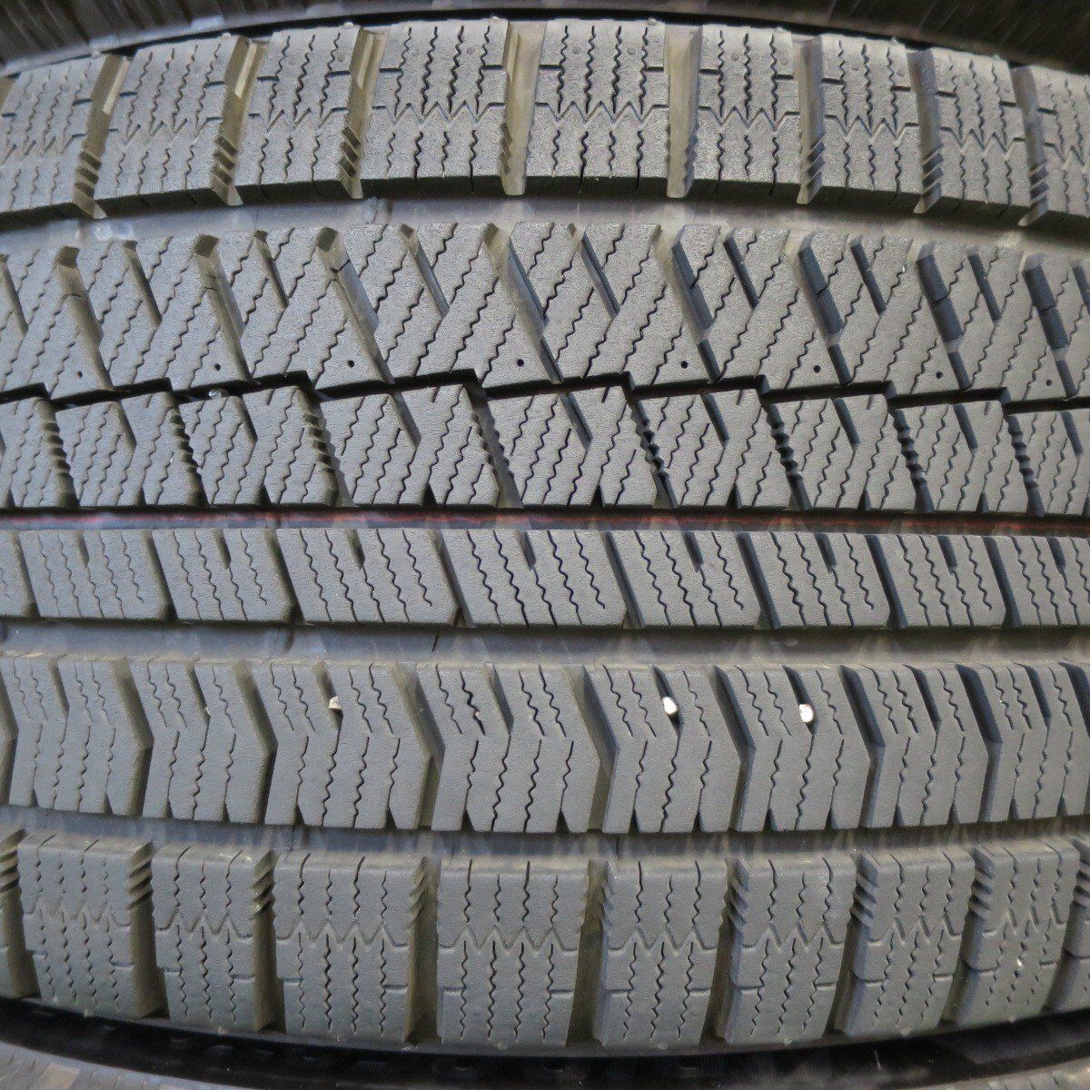 センサー付 バリ溝 21年 綺麗 9.5分☆レクサス NX Fスポーツ 純正 235