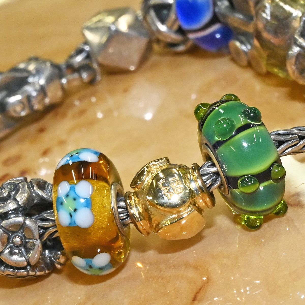 極希少 トロールビーズ Trollbeads 入手困難 30周年記念限定 