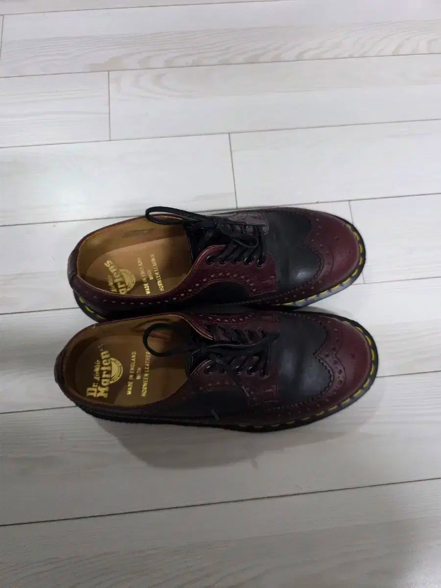 DR. MARTENS ドクターマーチン 3989 ウインク バーガンディー uk6 250 ー 255