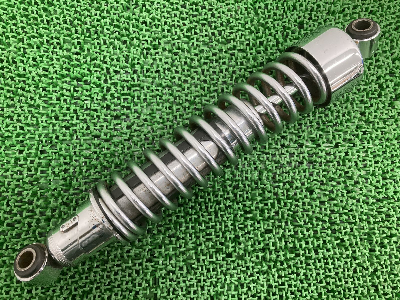 ハーレー純正 サスペンション スポーツスター XL883 XL1200 中古美品 XL883 XL1200 リアサスペンション 片側 ハーレー 純正 中古