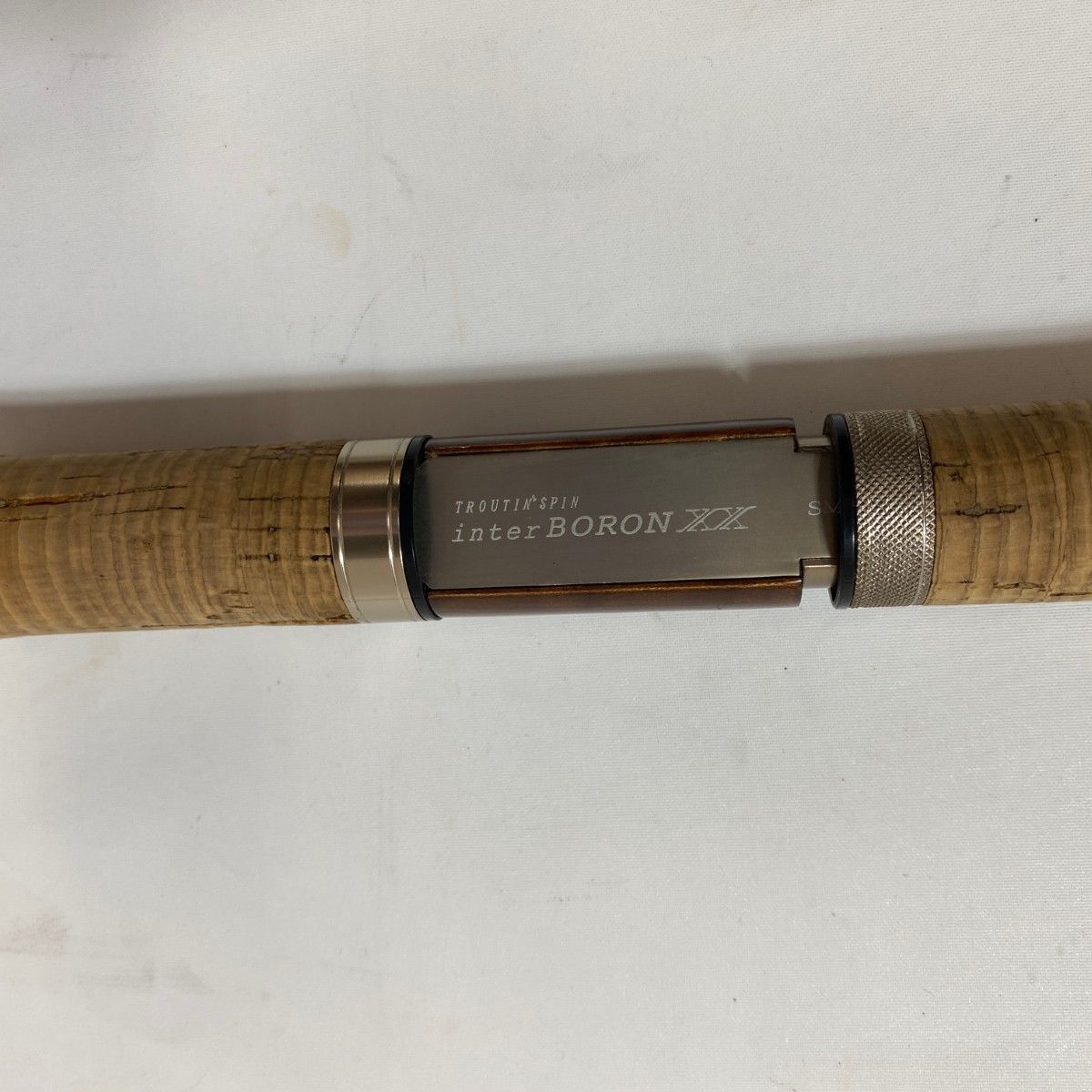 トラウティンスピンインターボロンＸＸ ＩＢＸＸ