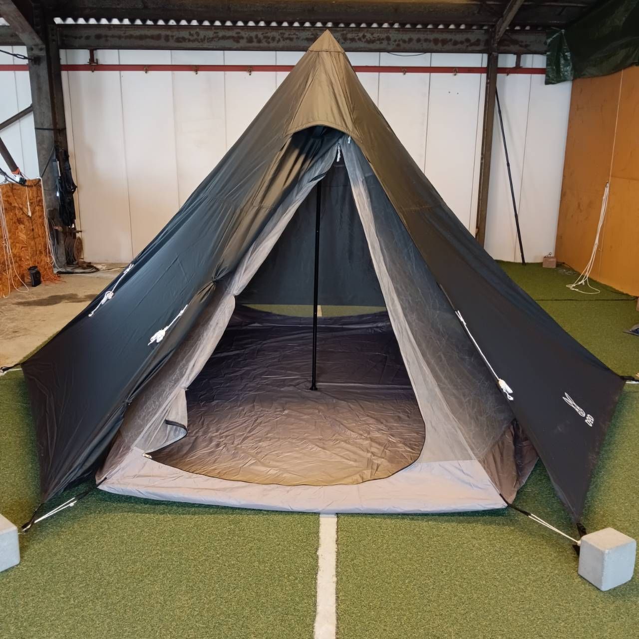 DOD ワンポールテント M T5-47-BK 新品未開封 ワンポールテントM（ブラック） T5-47-BK - DOD（ディーオーディー