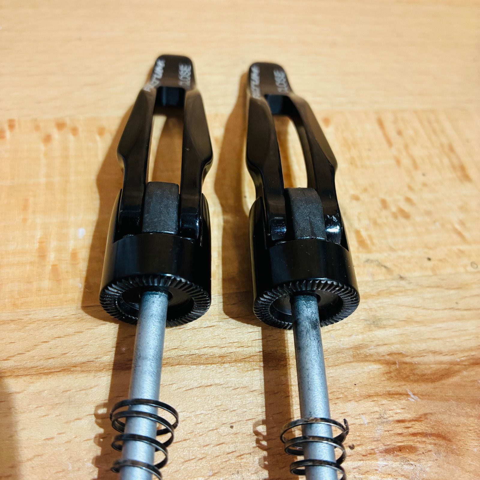 【美品】FULCRUM クイックリリース Amazon.co.jp: フルクラム 純正 クイックレリーズ 前後セット