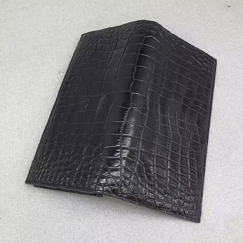 薄い 総クロコ クロコダイル本革 長財布 二つ折り ワニ革 カード入れ センター取り 腹部革使用 ウォレット レザー財布 小銭入れなし