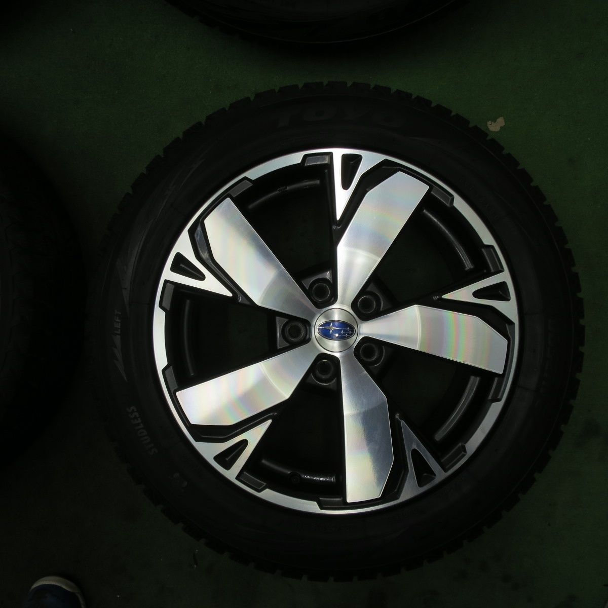 55R18 スタッドレス