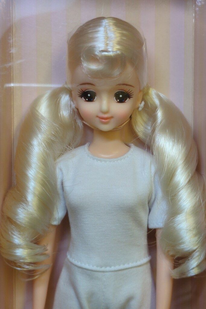 【レア】　バースディモデル初代ジェニー　リカちゃんキャッスル　リトルファクトリー レア】 バースディモデル初代ジェニー リカちゃんキャッスル