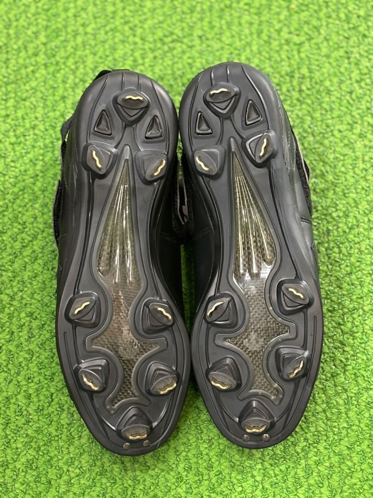 デサント コウノエベルトスパイク