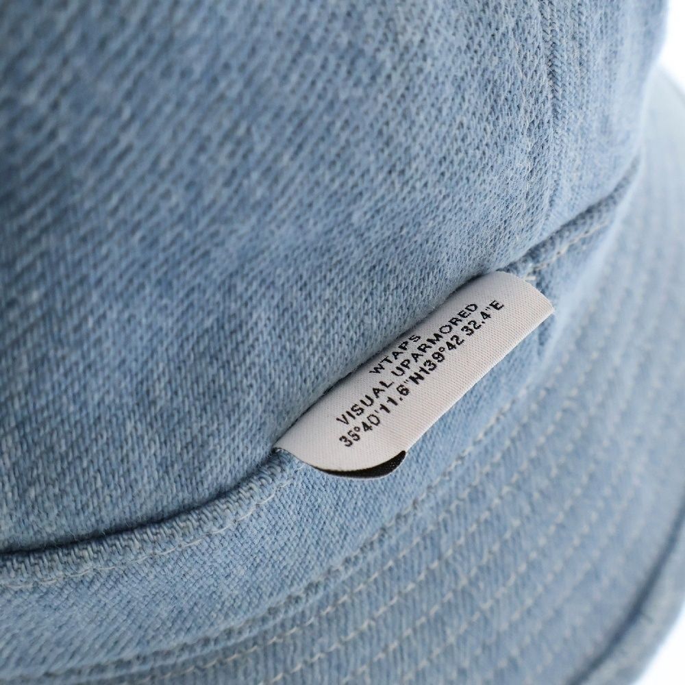 BUCKET 01