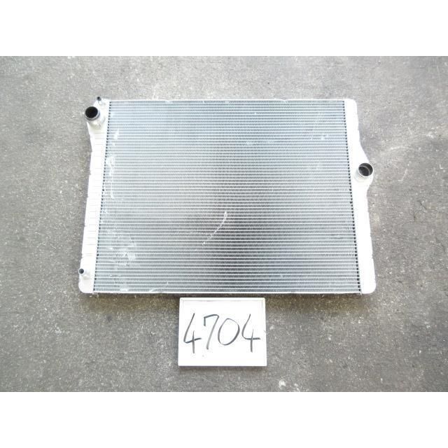 2010年 BMW F10 523i FP25 純正 ラジエーター ヴァレオ製 56702km 8669005 15272311 199694 4704