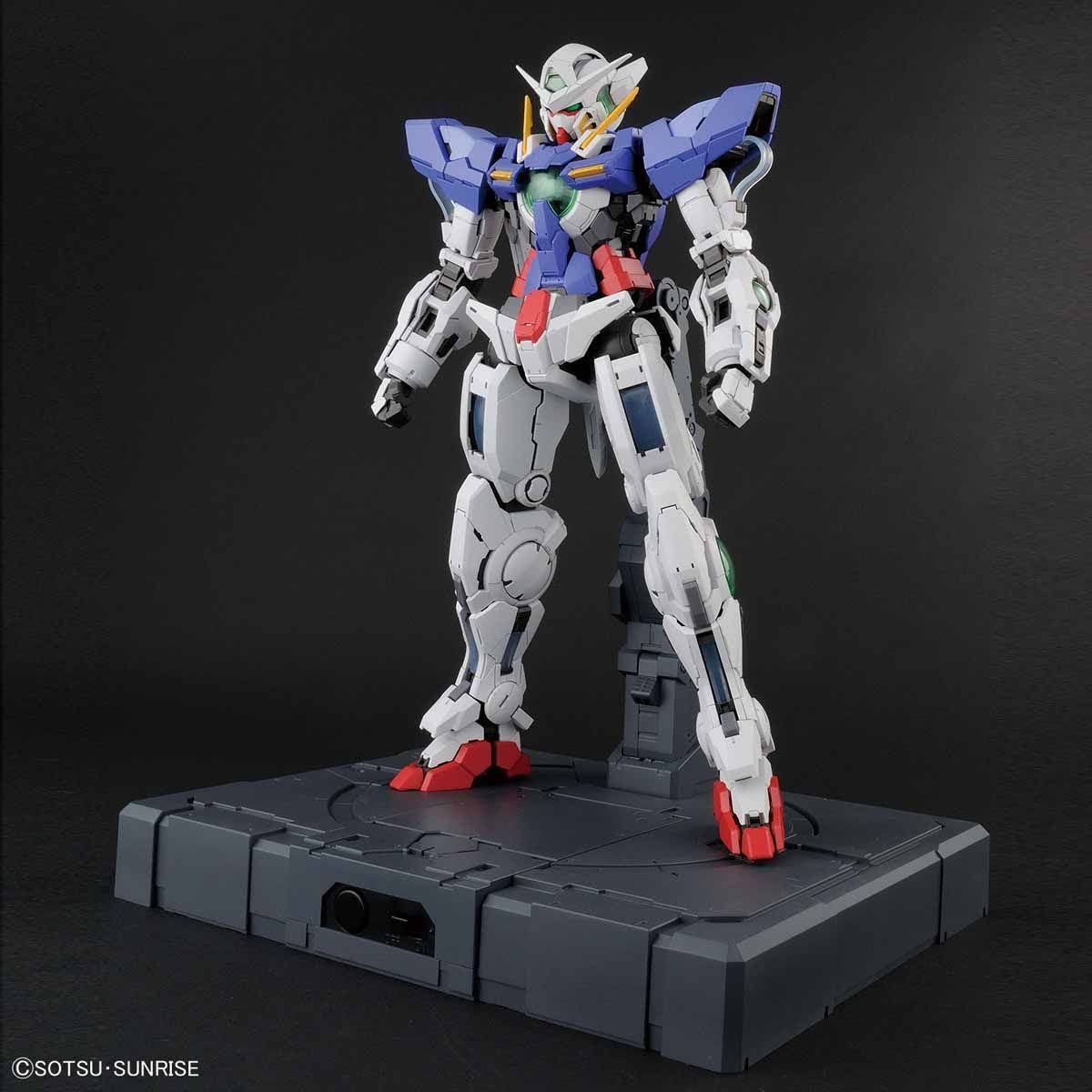 もちろん正規品です。 在庫 BANDAI SPIRITS バンダイ スピリッツ PG 機動戦士ガンダム00 ダブルオー ガンダムエクシア 1 60スケール 色分け済みプラモデル