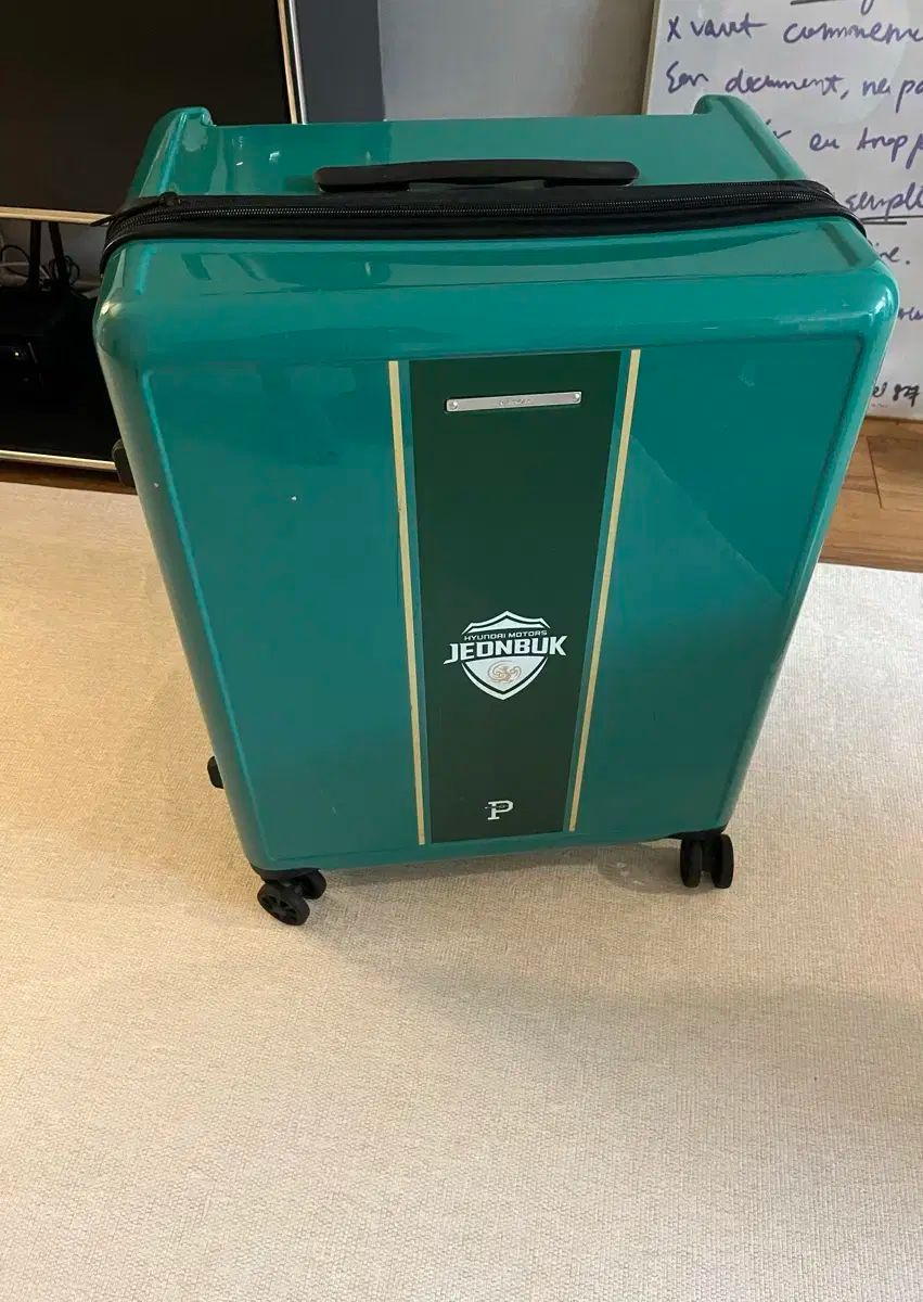 全北現代モータース ロウロウ キャリアー