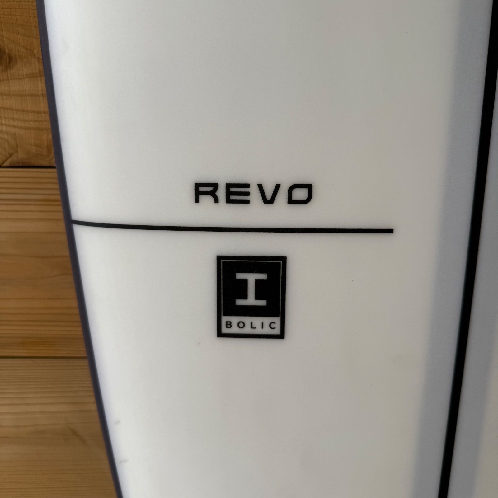 極美品ファイヤーワイヤー FIREWIRE TOMO 5'8 REVO 33.0L ダニエル