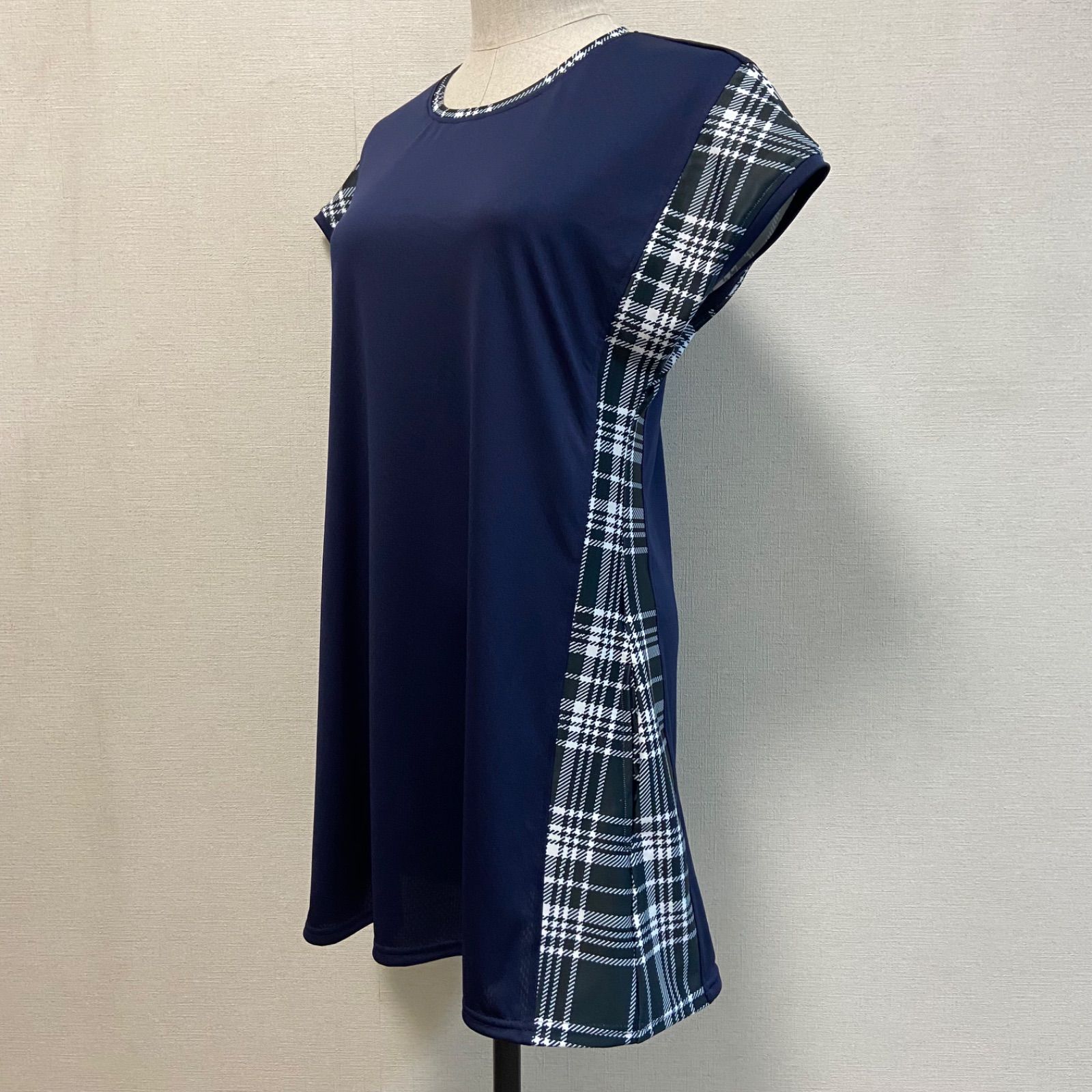 TW25  テニスワンピース　L    UVカット　ハンドメイド