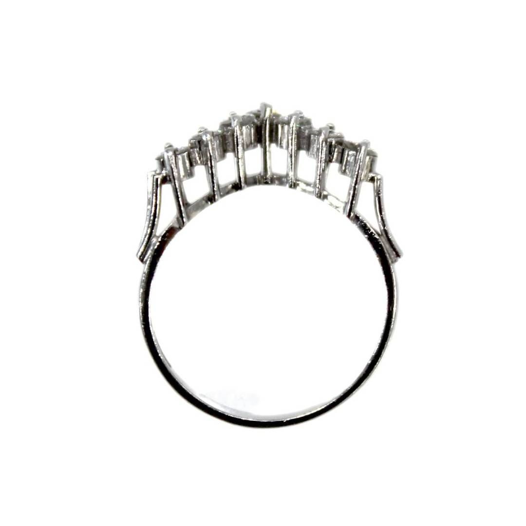 Pt900/プラチナ V字 ダイヤリング 11号 7石 0.50ct刻印 IS Bランク