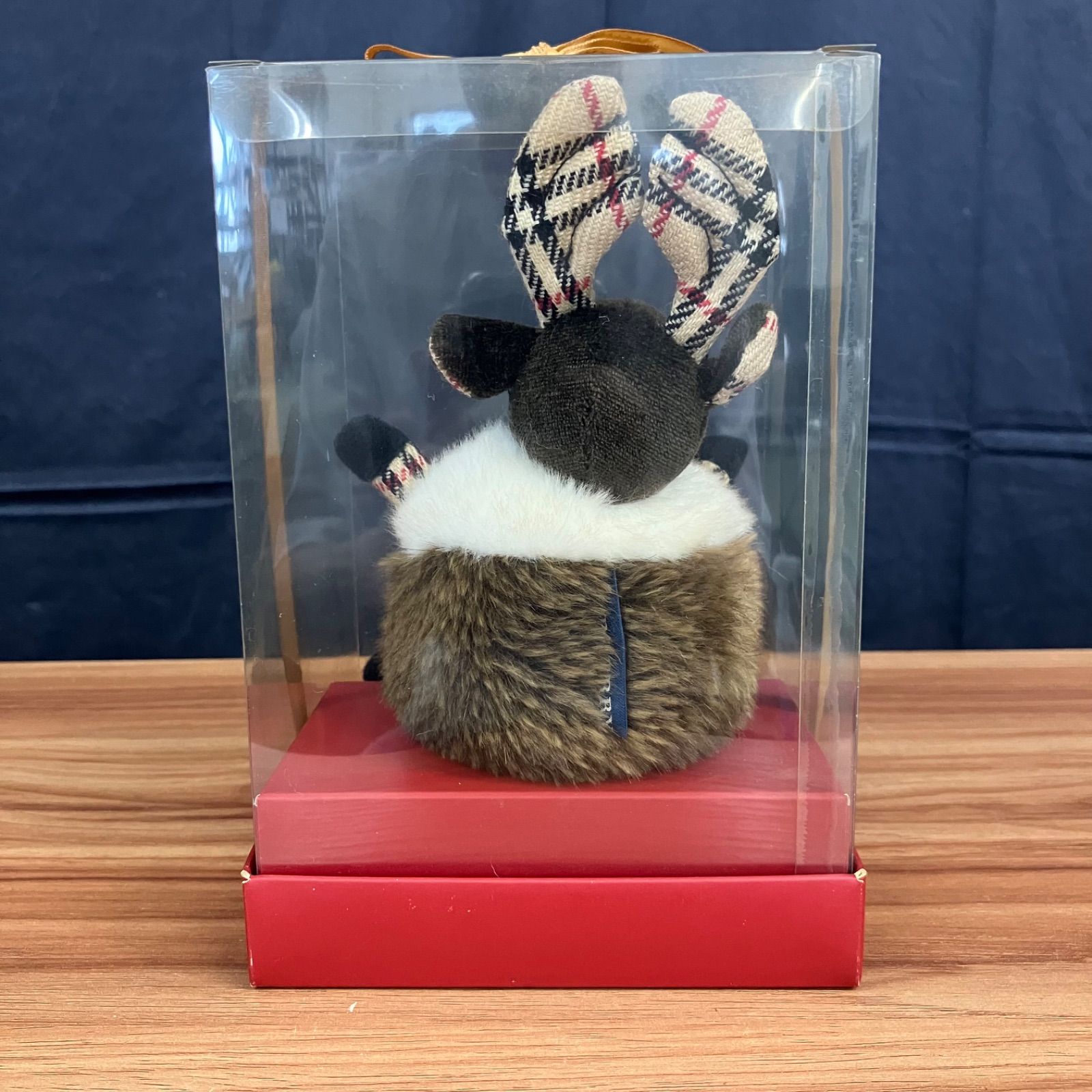 Burberry バーバリー　ぬいぐるみ　トナカイ　ひつじ　　ノバチェック Burberry バーバリー ぬいぐるみ トナカイ ひつじ ノバチェック