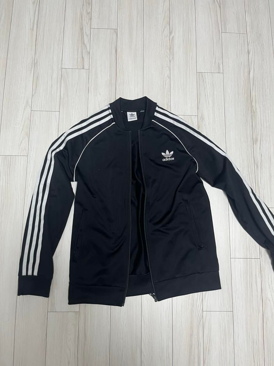 【雷市場（ポンジャン）商品韓国直送】adidas(アディダス) ジャージ 出品