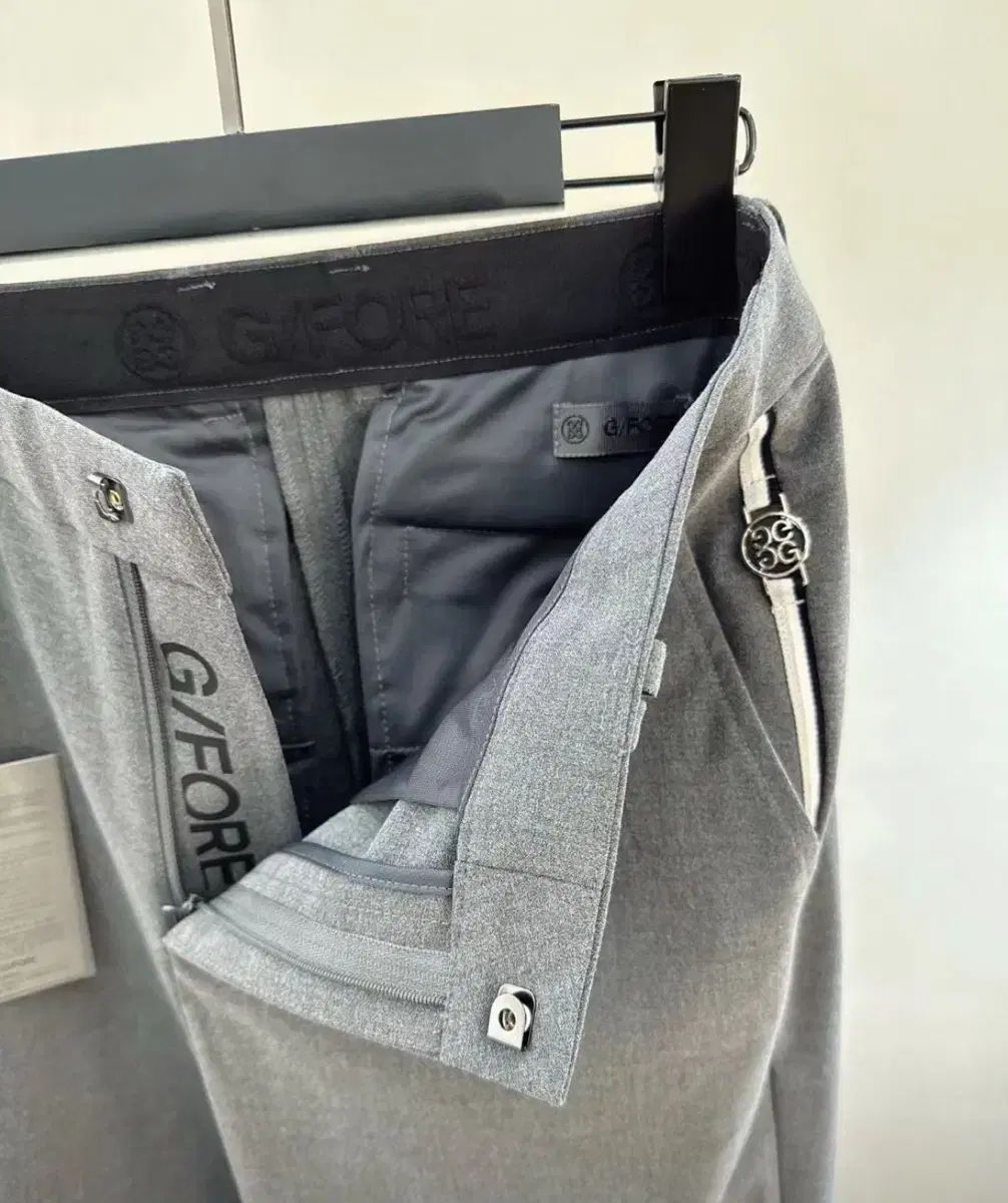 メンズゴルフパンツ