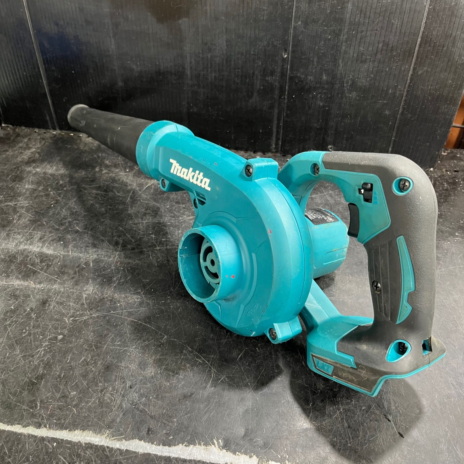 マキタ(makita) コードレスブロワ UB185DZ【草加店】