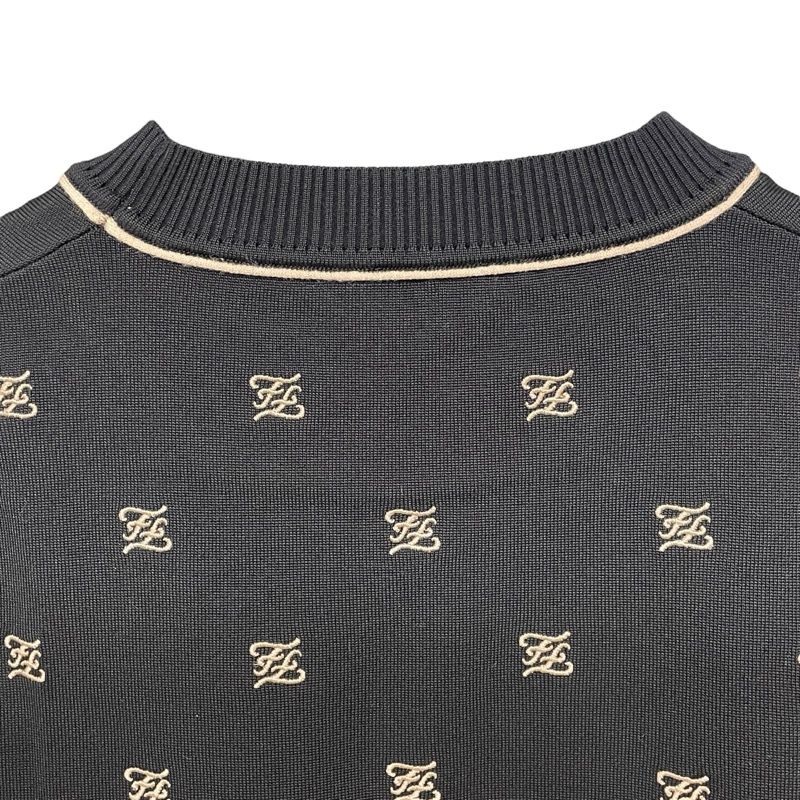 FENDI ブラック 半袖ニット FENDI ブラック 半袖ニット FENDI フェンディ 半袖クルーネック