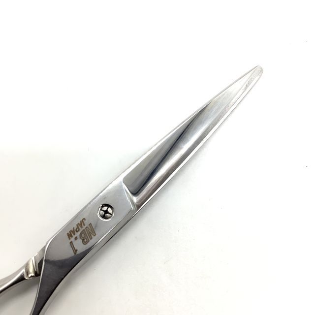 SCISSORS NB.1