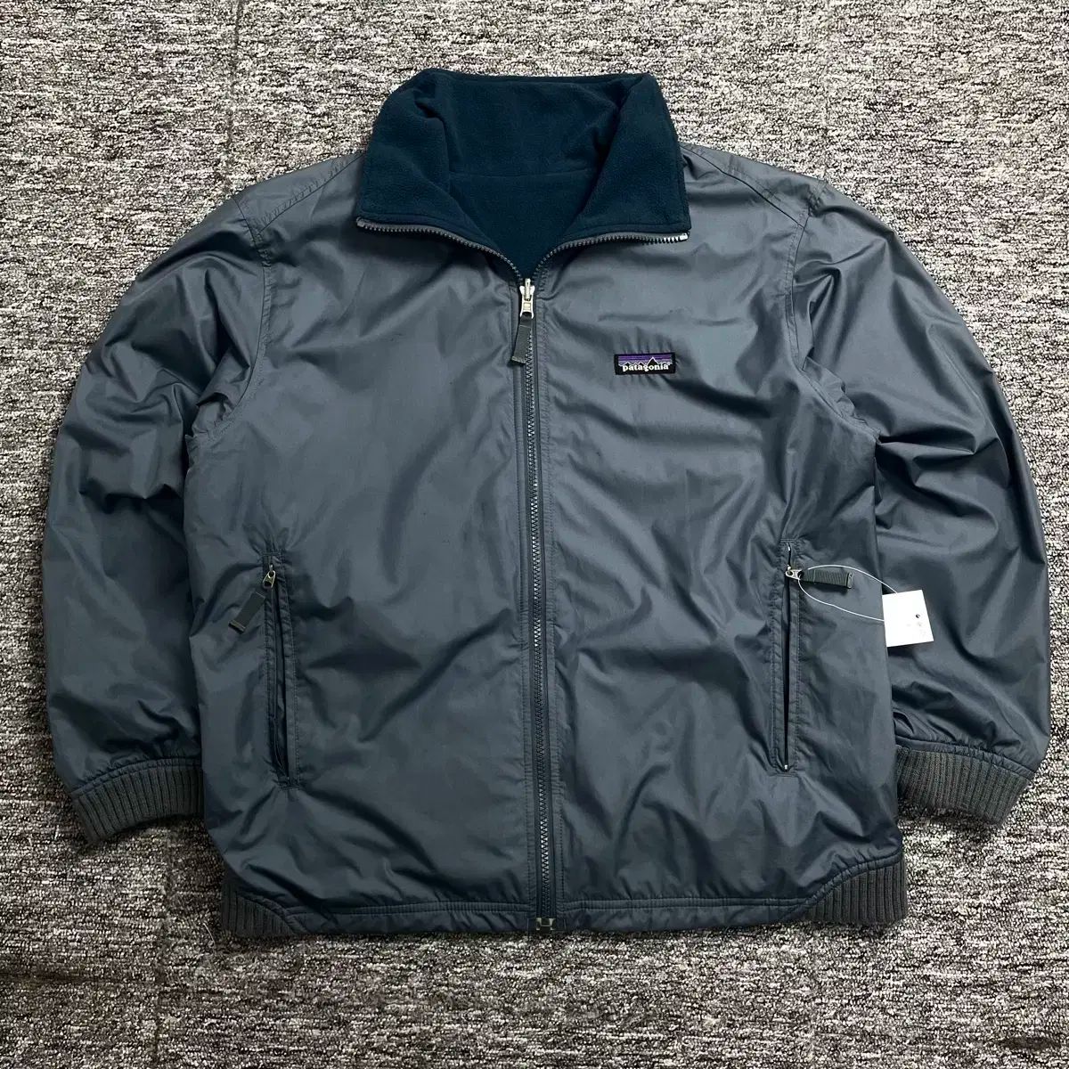 patagonia パタゴニア リバーシブル フリース ジャケット o 225