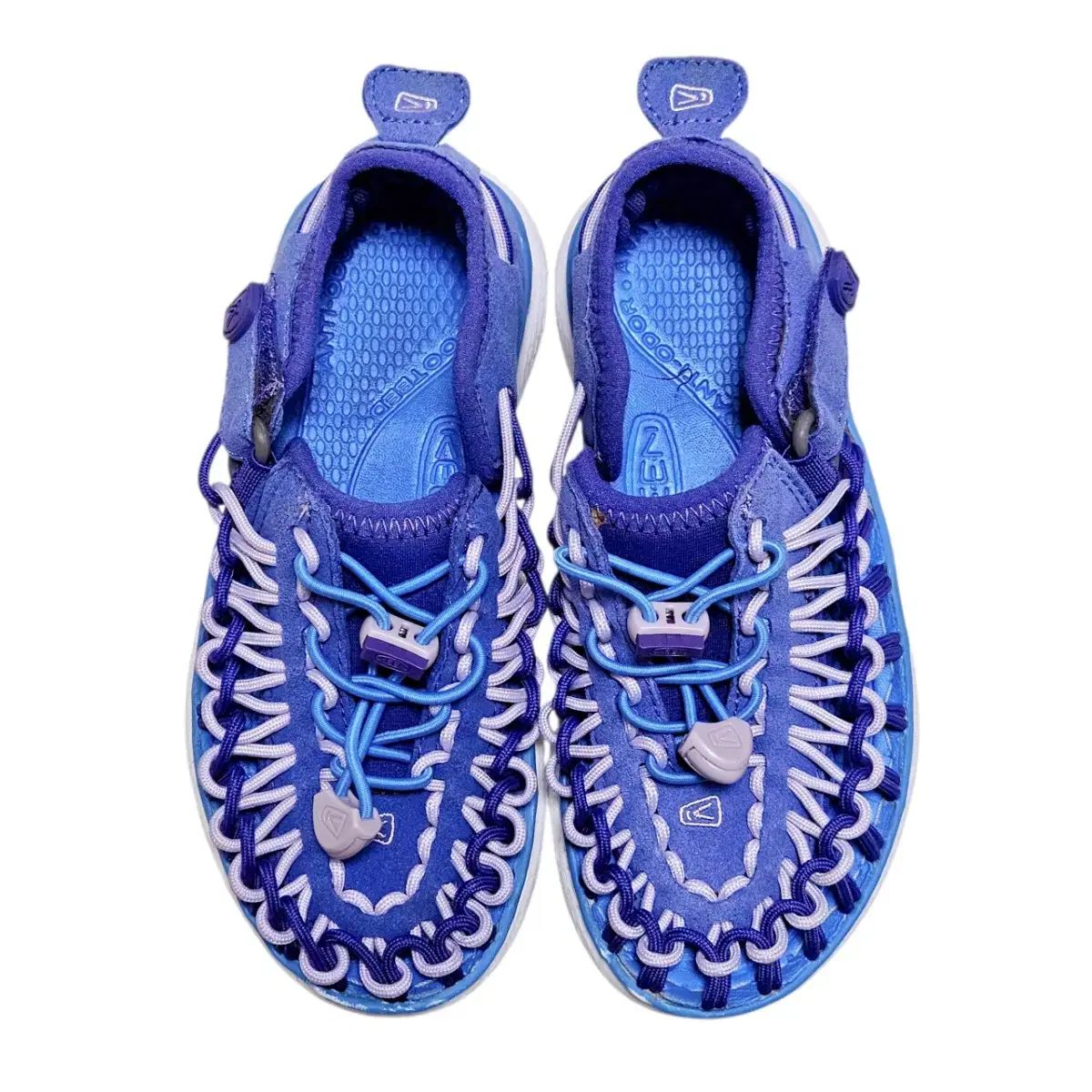 人気定番，定番人気 keen キン ユニーク 歩く サンダル 180 その他
