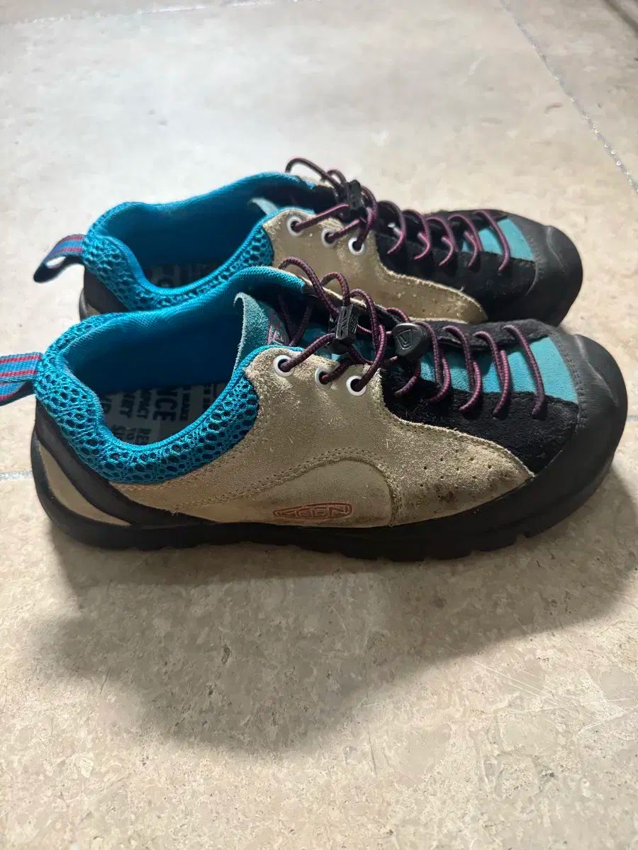 KEEN キーン ジャスパー 緩い SP スニーカーズ ベージュ