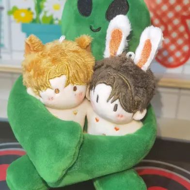 stray kids リノ　5cm ぬいぐるみ　新品　マスター stray kids ハン リノ ぬいぐるみ 5cm 新品 マスター - メルカリ