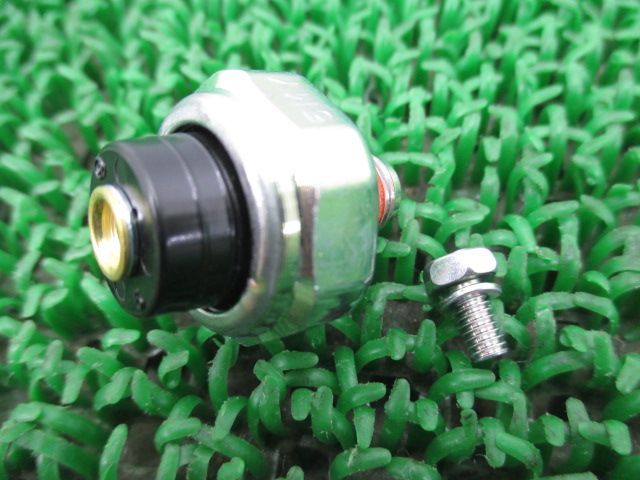 GSX1300Rハヤブサ オイルスイッチ 37820-33D10 在庫有 即納 スズキ 純正 新品 バイク 部品 車検 Genuine GSX-R750 GSX-R1000 GSX1400