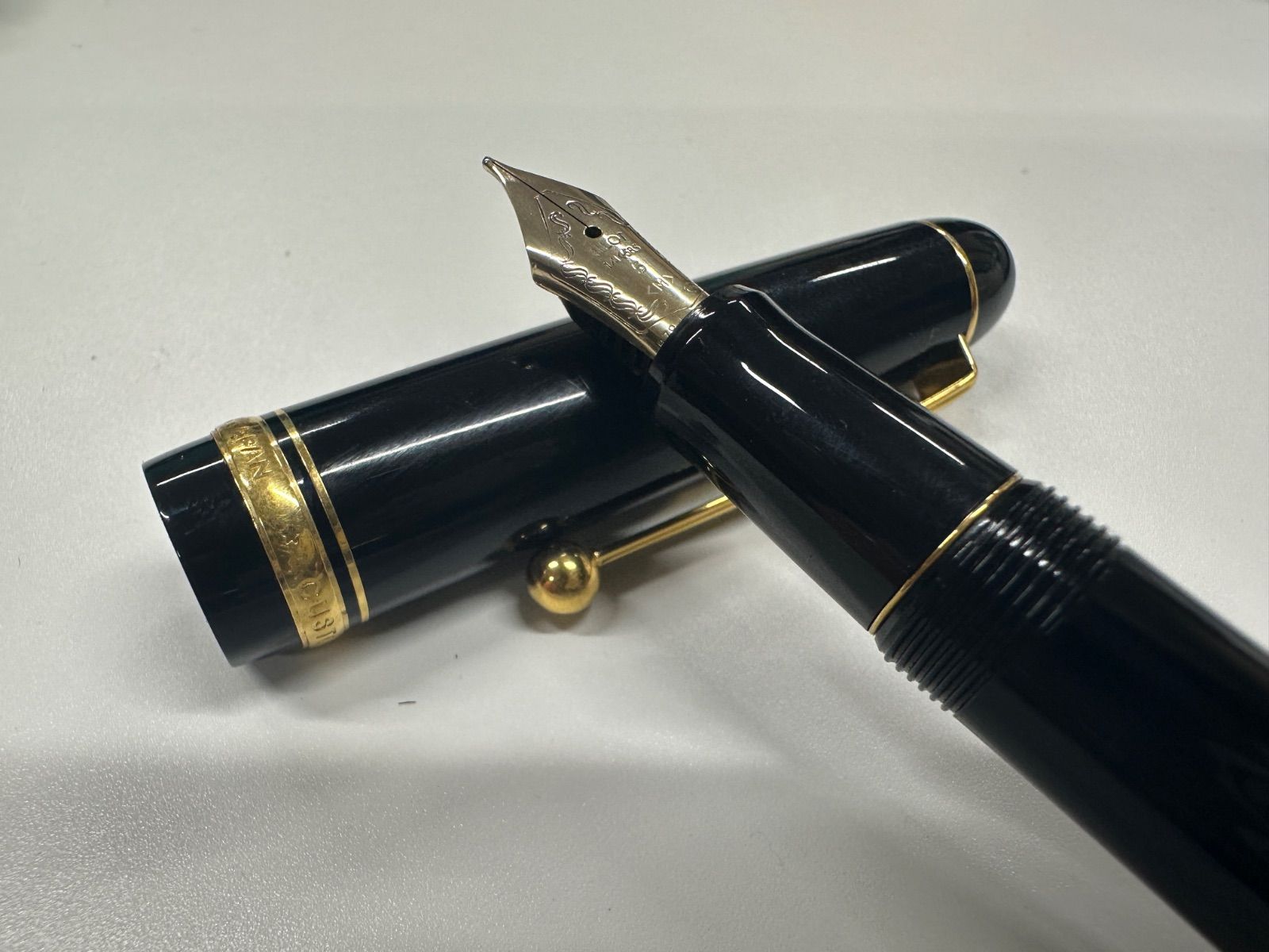 PAILOT 万年筆 カスタム74 ブラック ペン先刻印 14K 585 5 M