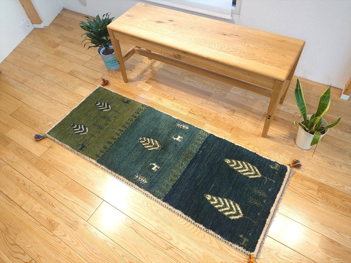ペルシャ ギャッベ ランナー中 144×55㎝ 黄緑色 緑色 濃い緑色 糸杉 RJ11223