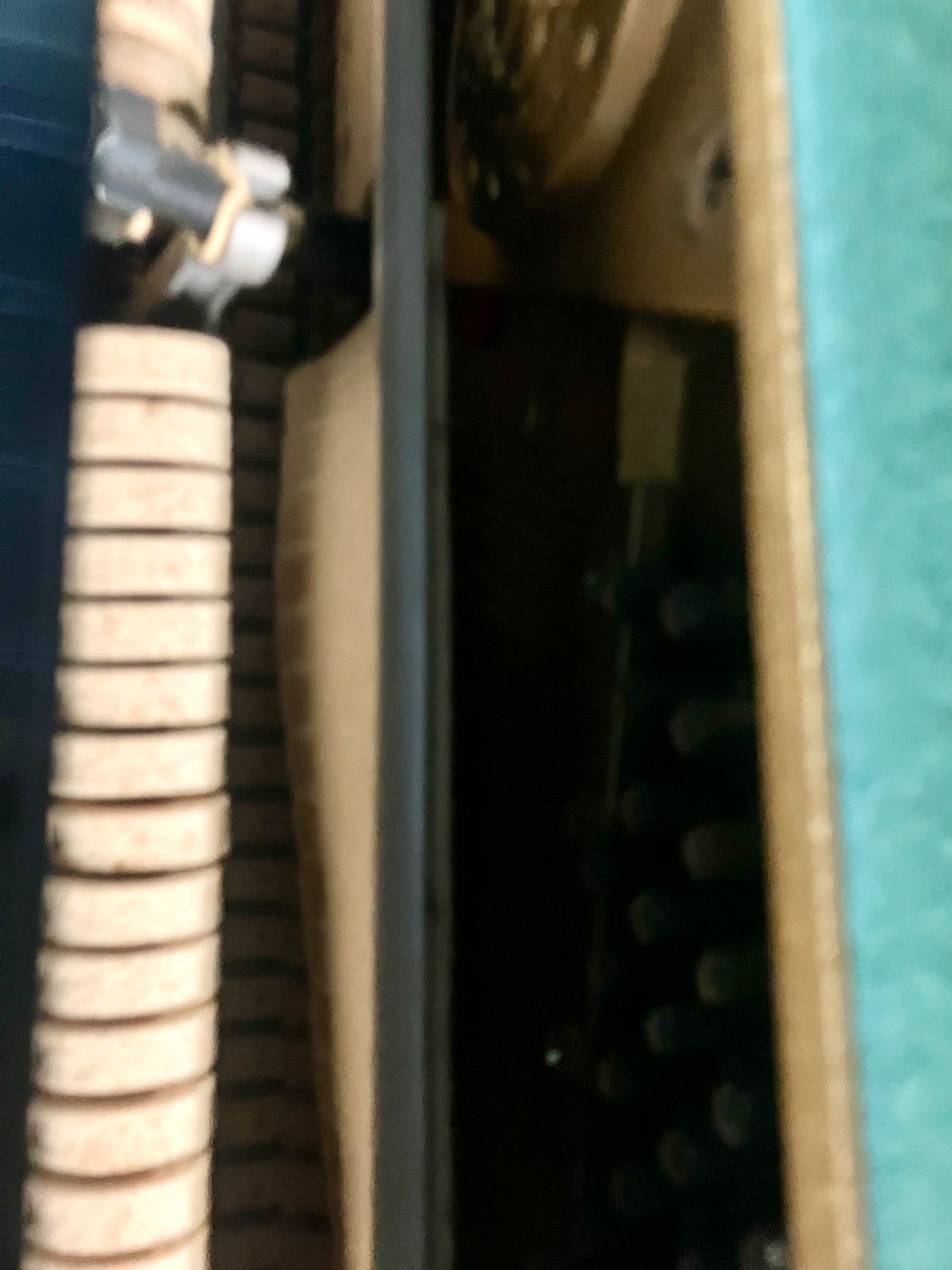 カワイ小型ピアノ置かれる場所に制約の有る方に