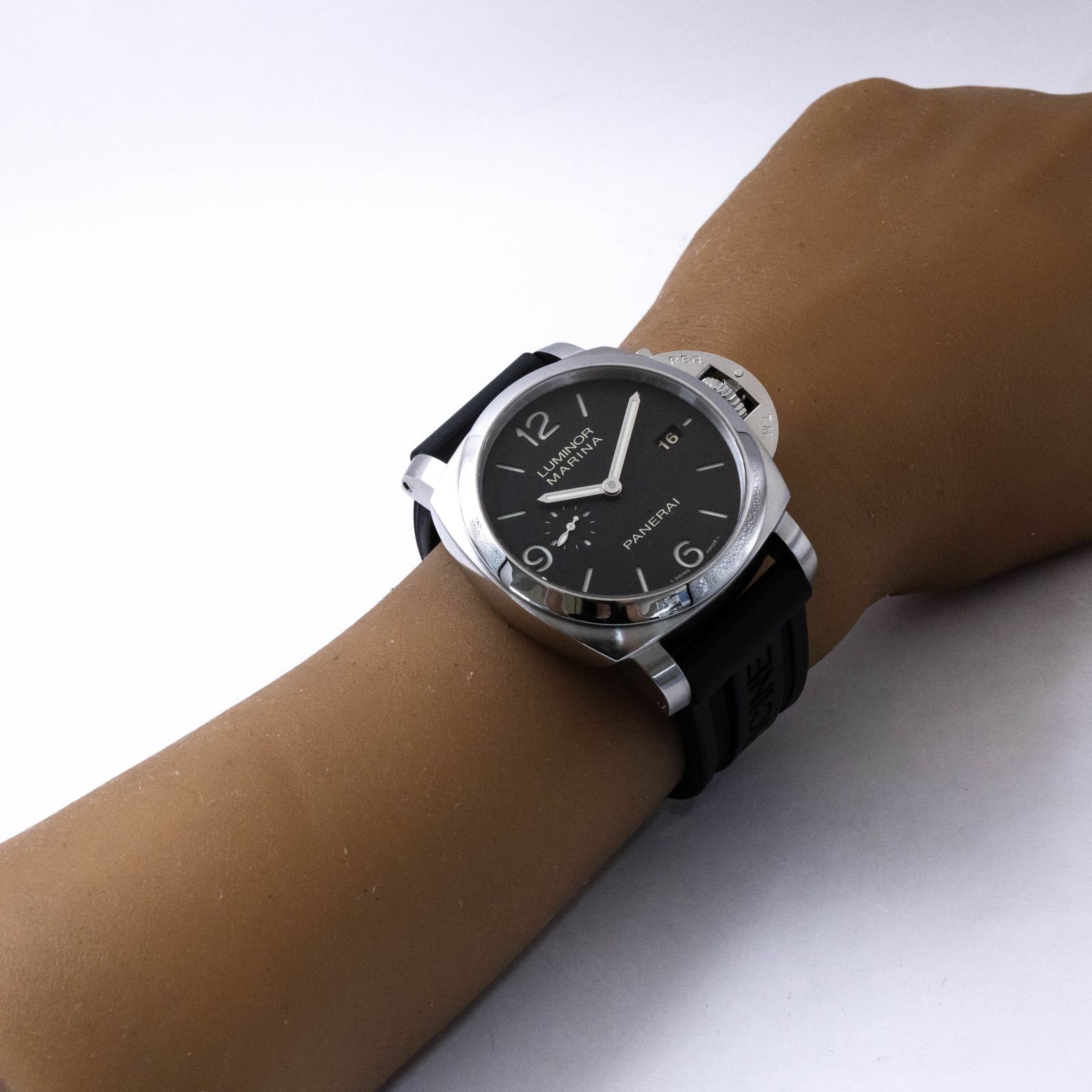 パネライ PANERAI ルミノール マリーナ PAM00312 Panerai Luminor 自動