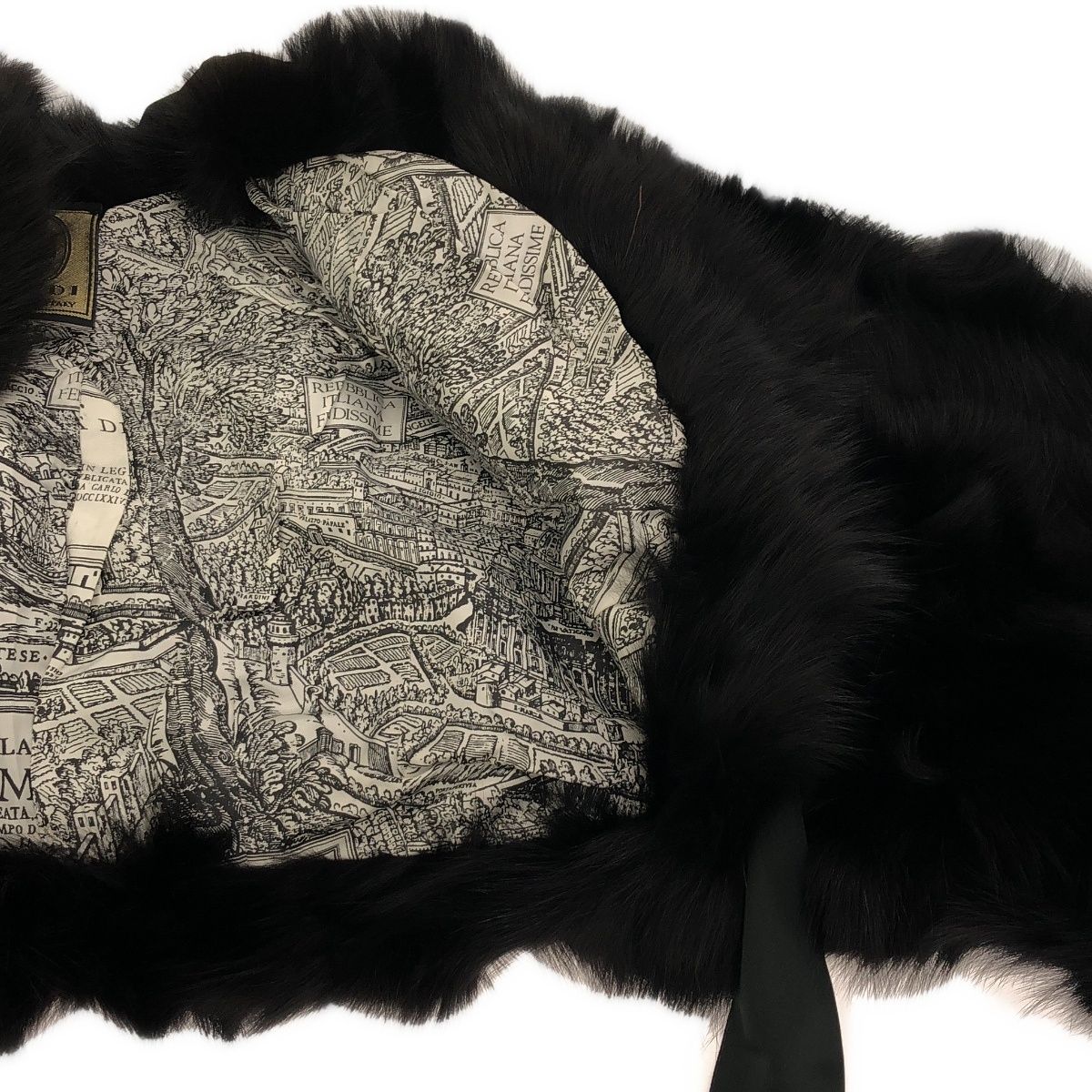 FENDI 毛皮　ボレロ ⭐️未使用級⭐️フェンディ ミンクファーボレロ クロップド 黒