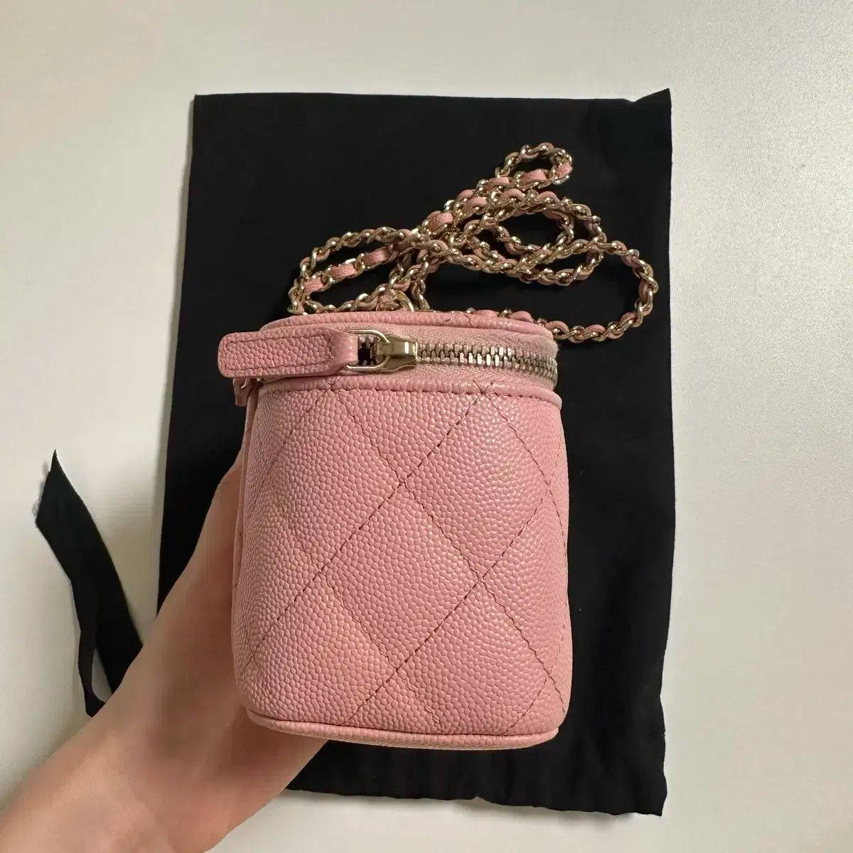 Chanel シャネル
