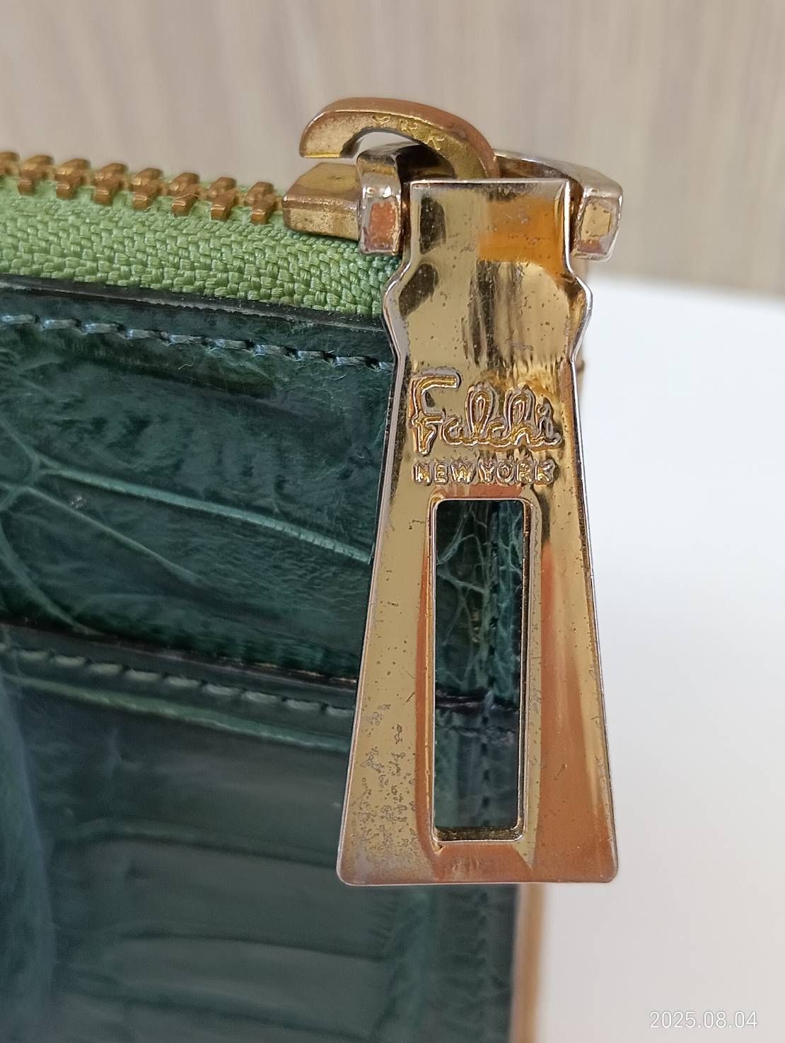 中古品】 ファルチ ニューヨーク Falchi New York 長財布 レザー