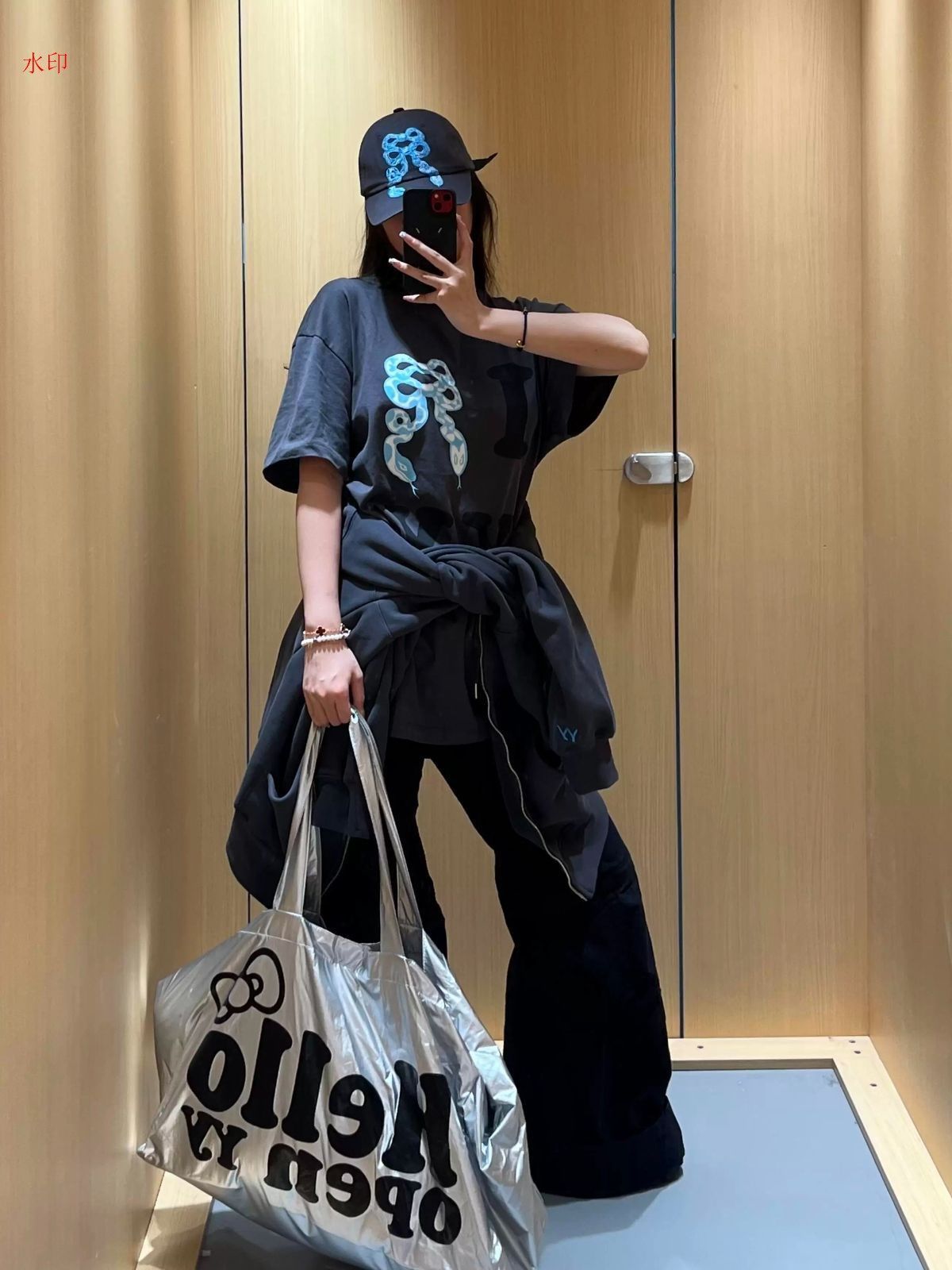 SNAKE TEE
