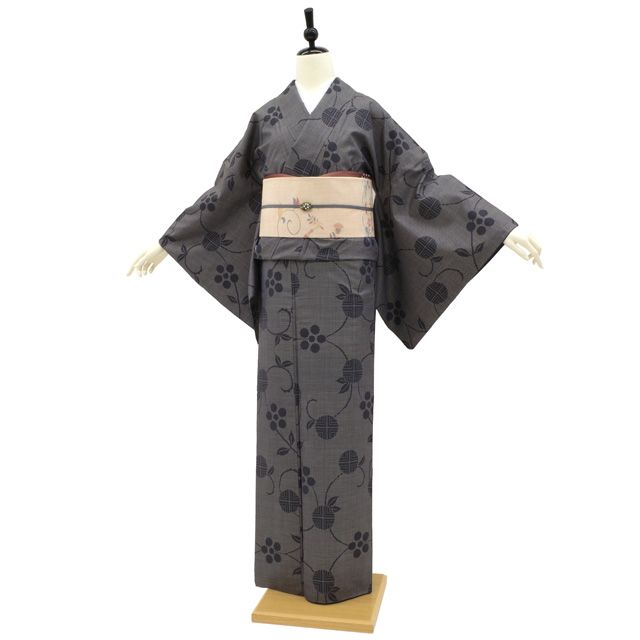 中古】 本場大島紬 着物 袷 正絹 泥染 7マルキ カタス式 ます 中古】 本場大島紬 着物 袷 正絹 泥染 7マルキ カタス式 ます