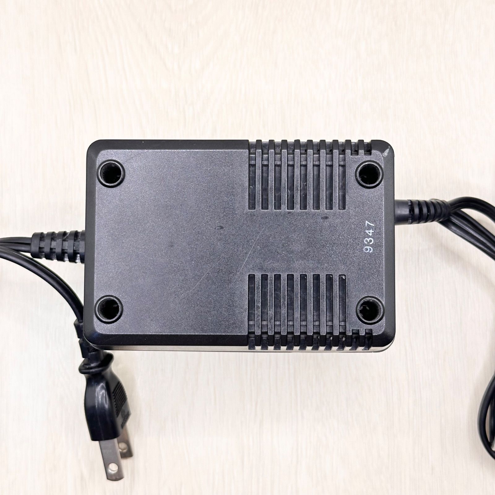 BOSS BRB-100 ボス SE-70 純正 マルチエフェクター ACアダプター